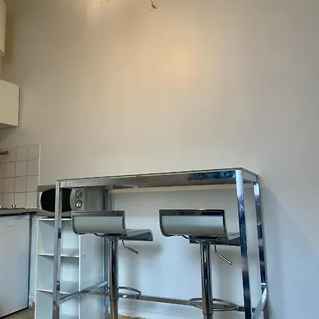 Studio Entier Bien Place 12m2 * Montpellier